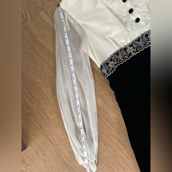 Vintage Black Velvet Maxi Dress Sheer Sleeves Lace Trim Size Small - Picture 14 of 15